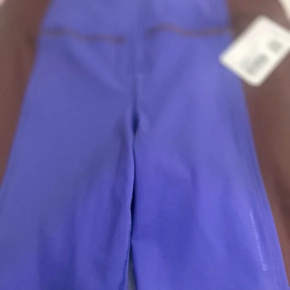 LULULEMON HIKE TO SWIM SHORT 6”.SIZE 4